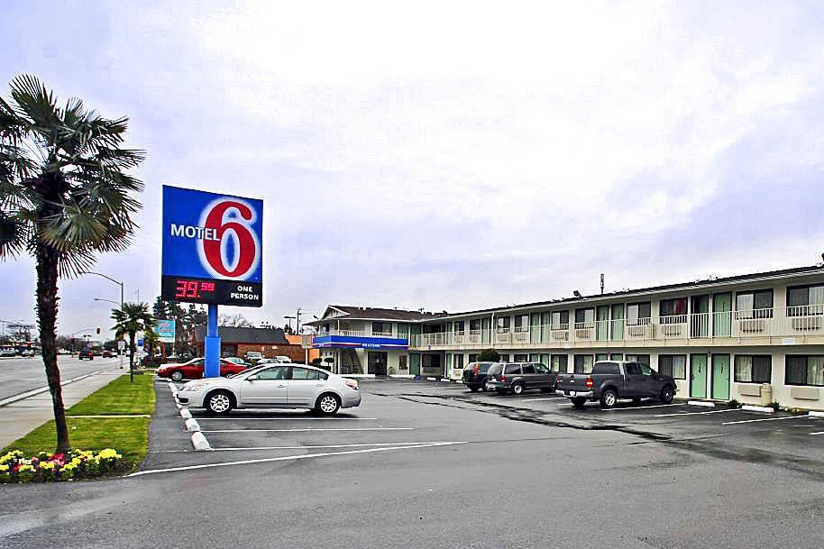 Motel 6-Fresno, Ca - Blackstone North Extérieur photo